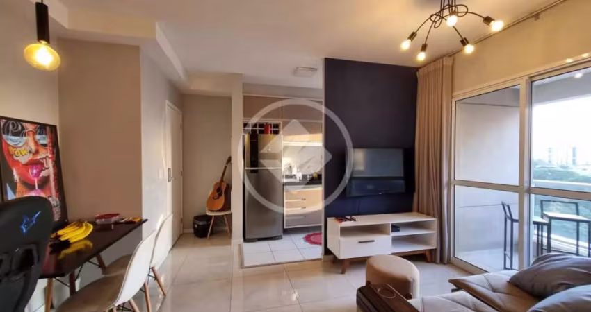 Apartamento Studio com 1 dormitório todo mibiliado. codigo: 103282