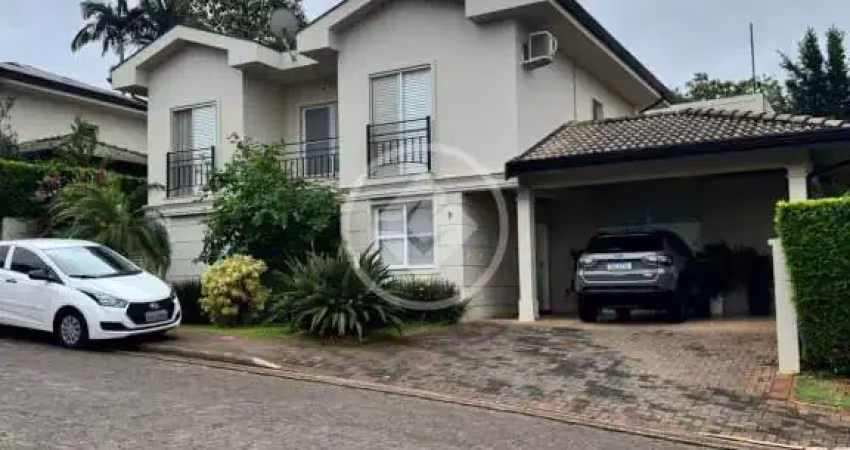 Casa Isolada de 220 m2 em condomínio fechado, com 4 suítes e condomínio com lazer no Taquaral. codigo: 115249