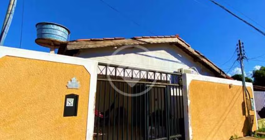 Casa 250 m² - Cozinha Mobiliada, 4 Quartos, Sendo 3 Suítes ,Jardim Imperial, Cuiabá MT R$400.000,00 codigo: 64195