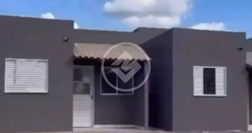 VENDE-SE ÁGIO R$70.000,00 CASA 2 QUARTOS E UM BANHEIRO 79M² DE ÁREA CONSTRUIDA E 180M² DE ÁREA TOTAL codigo: 105777