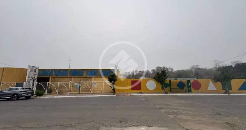 PRÉDIO COMERCIAL COM EXCELENTE LOCALIZAÇÃO codigo: 97911