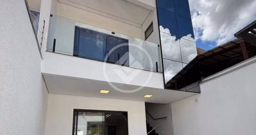 CASA DUPLEX 3 QTOS  DE ALTO PADRAO codigo: 109336