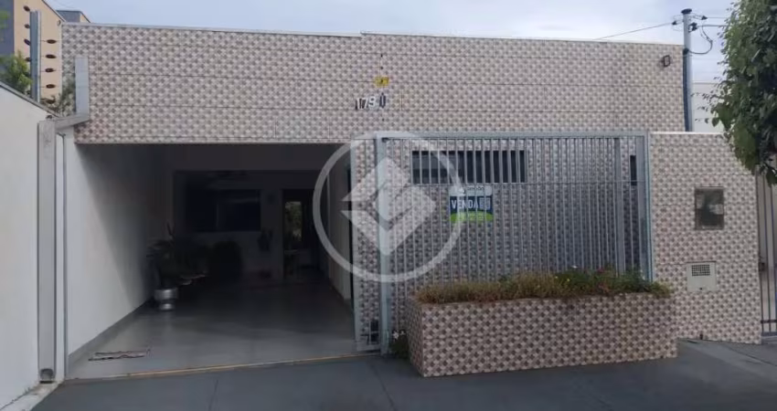 EXCELENTE CASA A VENDA EM UM DOS MELHORES BAIRROS DA CIDADE ROO codigo: 123017
