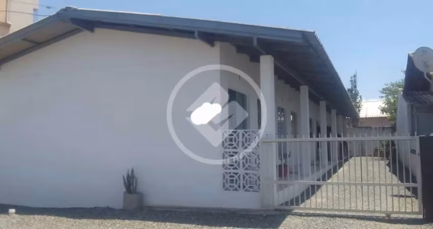 Conjunto de 5 apartamentos (já locados individualmente) no centro de PENHA - SC. codigo: 57278