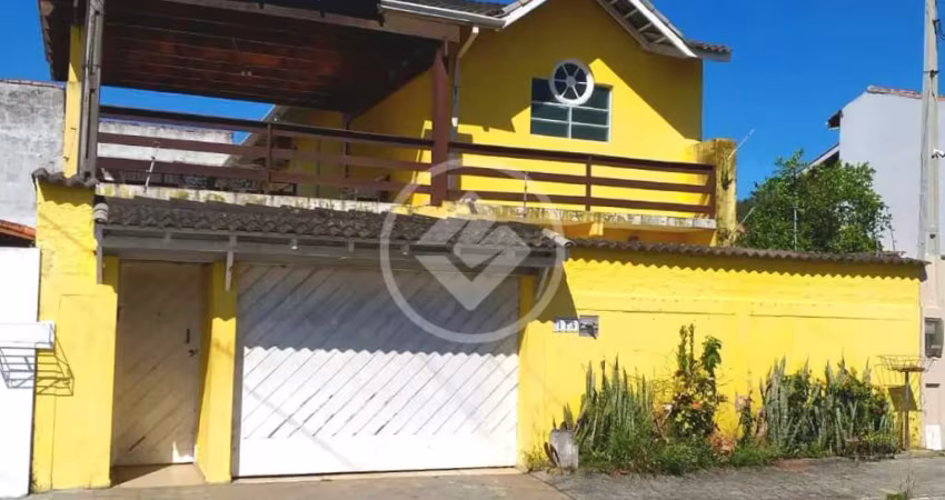 CASA PERFEITA A 100 METROS DA PRAIA codigo: 118413