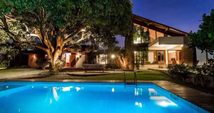 Casa de alto padrão com 4 suítes à venda no São Judas Tadeu - Guarapari/ES codigo: 83917