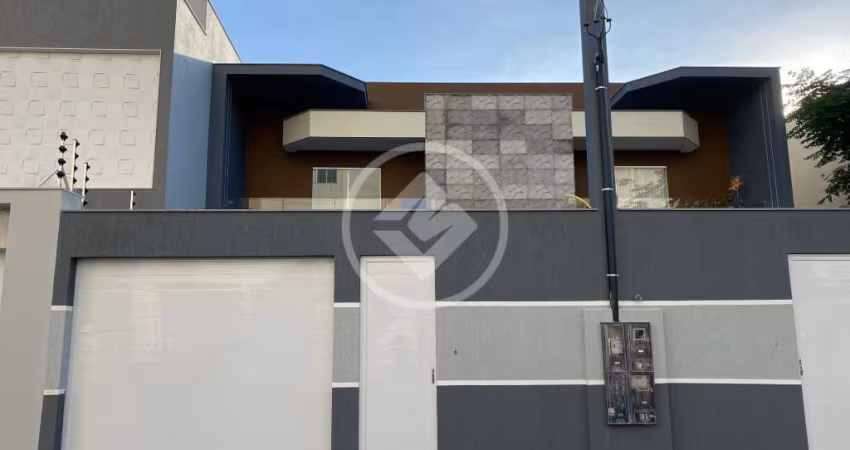Casa duplex com 3 quartos sendo 1 suíte, 2 vagas na garagem á venda na Praia do Morro, Guarapari-ES. codigo: 95454