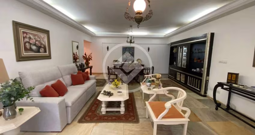 Apartamento 3 quartos sendo 1 suíte, sala de estar, sala de jantar, varanda, sol da manha 1 vaga na garagem na melhor localização do Centro de Guarapari. codigo: 85667