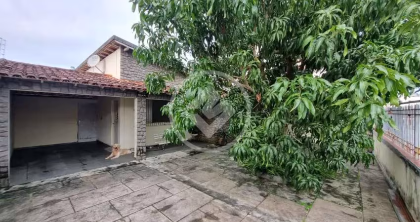 CASA 5 QUARTOS COM 2 SUÍTES NA PRAIA DO MORRO EM GUARAPARI codigo: 122611