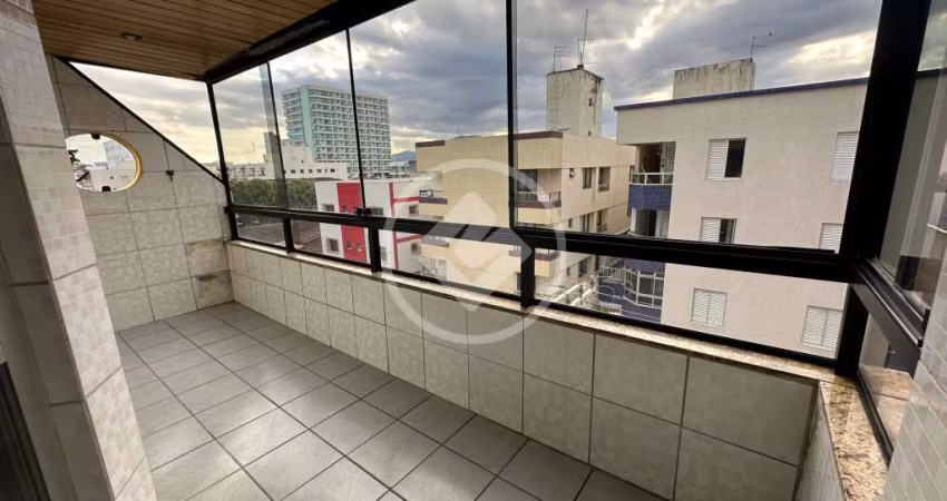 Apartamento três quartos com garagem a dois minutos da Praia do Morro codigo: 123280