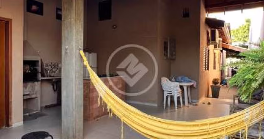 Casa térrea Jardim Samambaia,, contento área gourmet. codigo: 99714