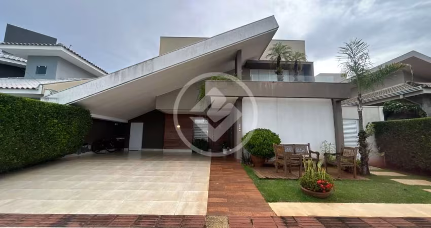 Sobrado de Alto Padrão à venda no Condomínio Damha I codigo: 120971