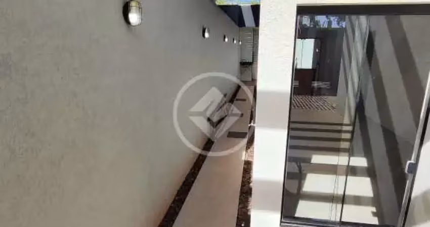 Casa térrea com 3 dormitórios no rita vieira codigo: 125358