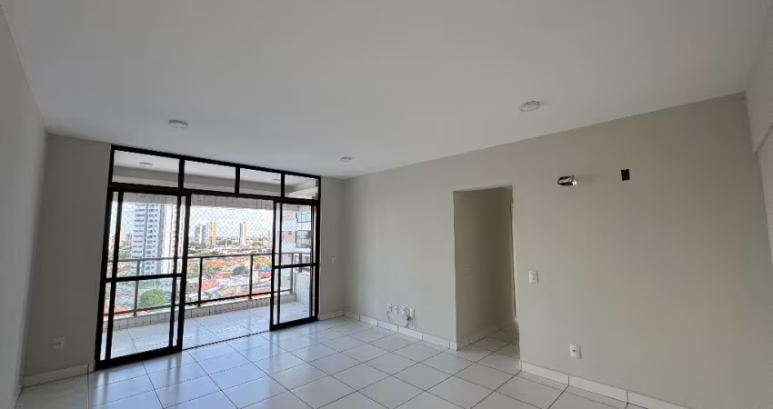 Apartamento com 110 m2 4/4 Disponível para Locação em Capim Macio