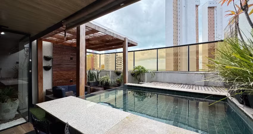 Cobertura duplex em ótima localização na praia de ponta negra