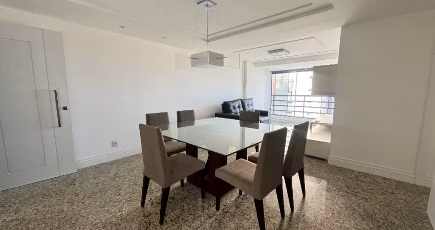 Apartamento 3 suítes com a melhor localização de lagoa nova