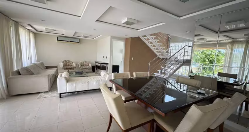 Casa com 7 quartos à venda na Avenida Professor Florestan Fernandes, 790, Camboinhas, Niterói