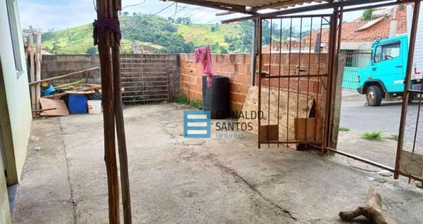 Casa com 2 quartos à venda na Rua Sílvia de Souza Ferreira, Barreira do Triunfo, Juiz de Fora