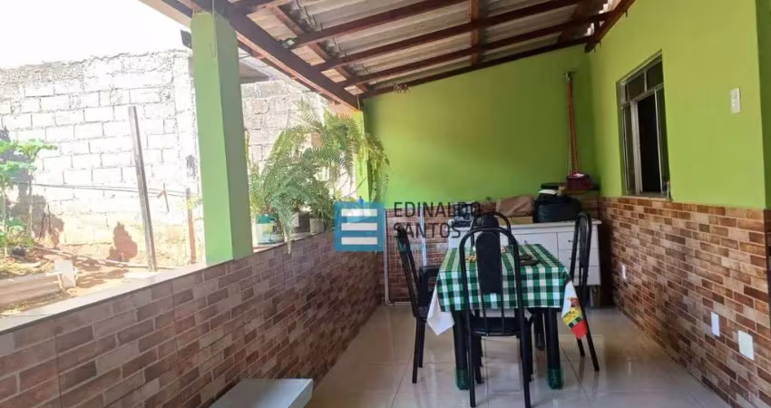 Casa com 2 dormitórios à venda, 70 m² por r$ 290.000,00 - santa cruz - juiz de fora/mg