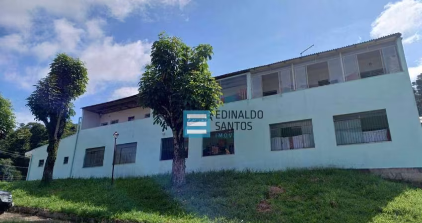 Kitnet com 1 dormitório, 18 m² - venda por R$ 65.000,00 ou aluguel por R$ 450,00/mês - Barreira do Triunfo - Juiz de Fora/MG