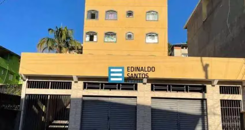 Atenção investidores prédio com 6 apartamentos e 1 loja em benfica excelente localização