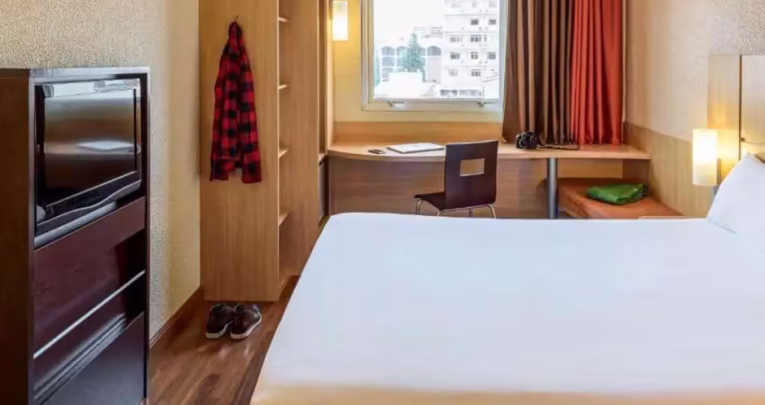 Flat disponível para venda no hotel ibis blumenau, com 30m², 1 dormitório e 1 vaga