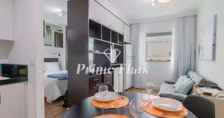 Flat disponível para locação no Quality Suites Oscar Freire em Pinheiros, com 30m², 1 dormitório e 1 vaga