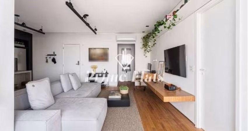 Flat disponível para locação no Condomínio VN Capote Valente com 78m², 1 dormitório e 2 vaga