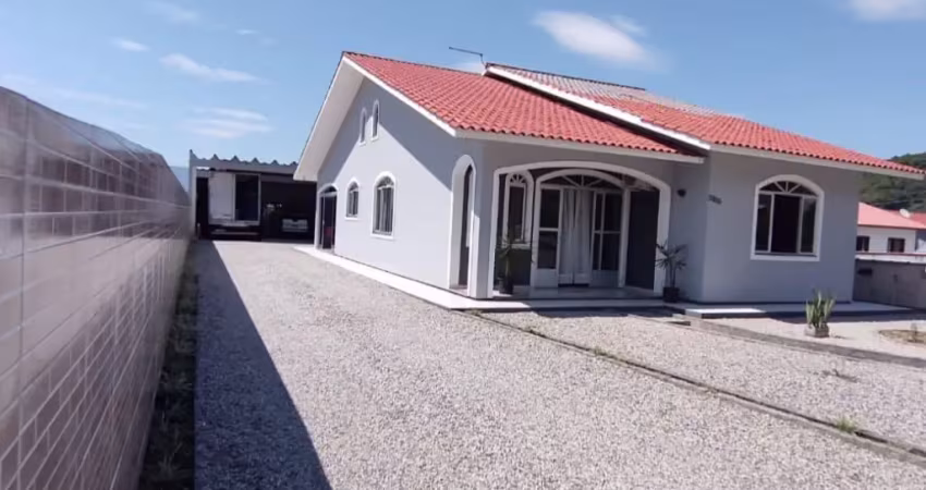Linda casa de campo em santo amaro da imperatriz sc
