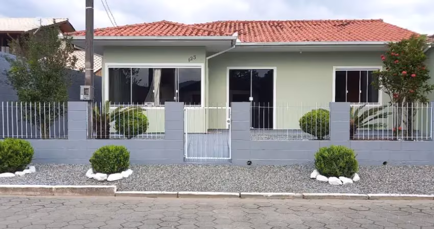 Casa com 2 quartos à venda na Praça José Adão Lehmkuhl, Santa Cruz da Figueira, Águas Mornas