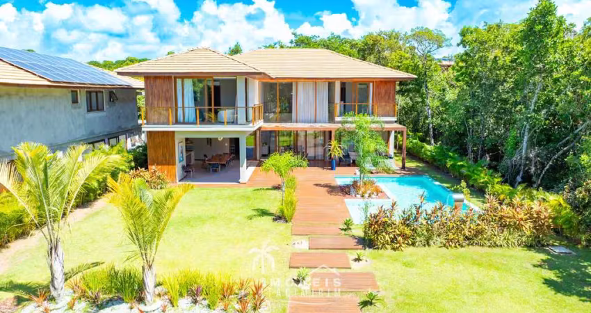 Casa à Venda Condomínio Praia Bella Alto Padrão em Praia do Forte 7 Suítes