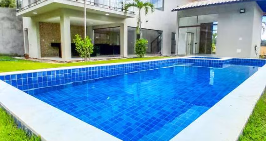 Casa a venda em condomínio em Praia do Forte Alto Padrão