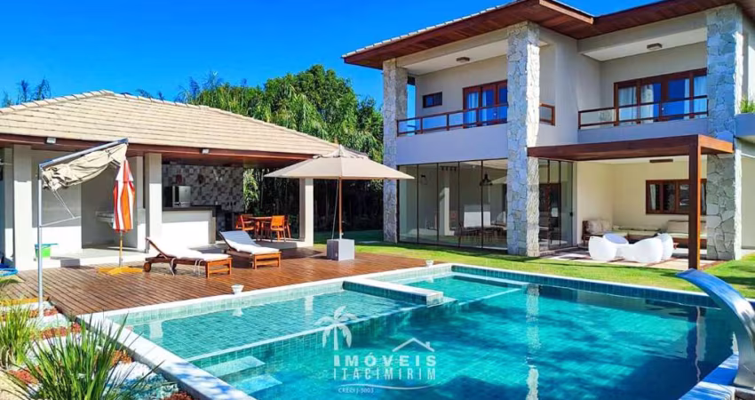 Casa à Venda em Praia do Forte 6 Suítes Alto Padrão