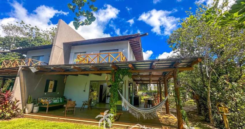 Casa à Venda em Praia do Forte 3/4 em Condomínio