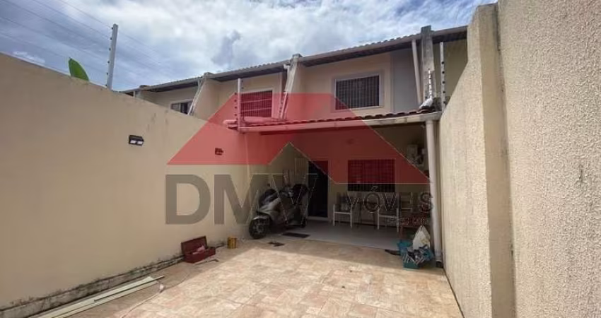 Casa com 2 quartos à venda na Rua Inácio Vasconcelos, 356, Messejana, Fortaleza
