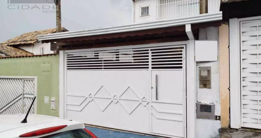 Sobrado com 3 dormitórios à venda, 140 m² por R$ 695.000 - Alto Ipiranga - Mogi das Cruzes/SP