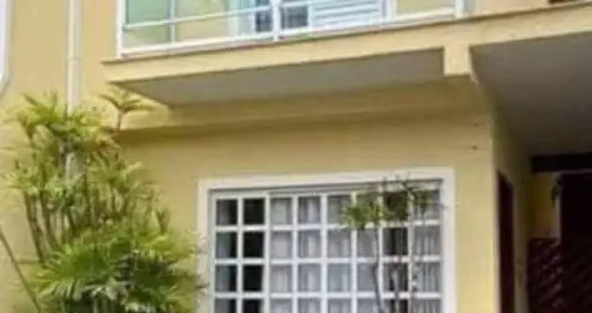 Sobrado com 2 dormitórios à venda, 77 m² por R$ 530.000 - Vila Caputera - Mogi das Cruzes/SP
