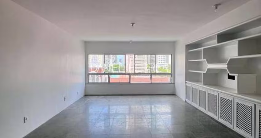 Apartamento com 3 quartos, 2 vagas, 123m na Aldeota