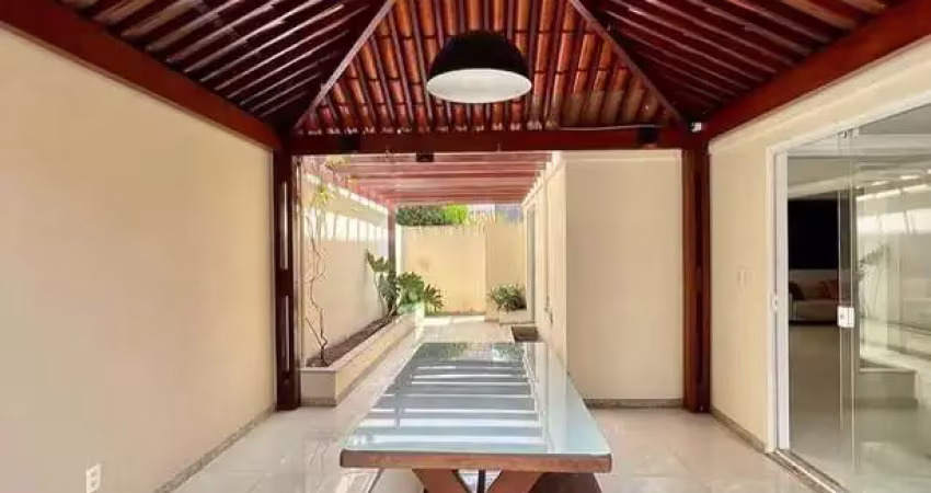 Casa em Condomínio no Olho D'água 4 quartos sendo 4 suítes Condomínio Rio Claro