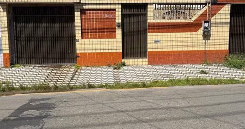 Casa na rua paparaubas