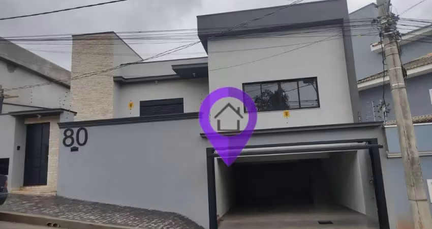 Casa com 3 suítes no bairro Ibirá, 235m² de área construída. Destaques: hidromassagem, área gourmet com piscina e localização privilegiada
