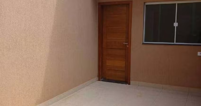 Sobrado Novo a venda na Vila Gomes