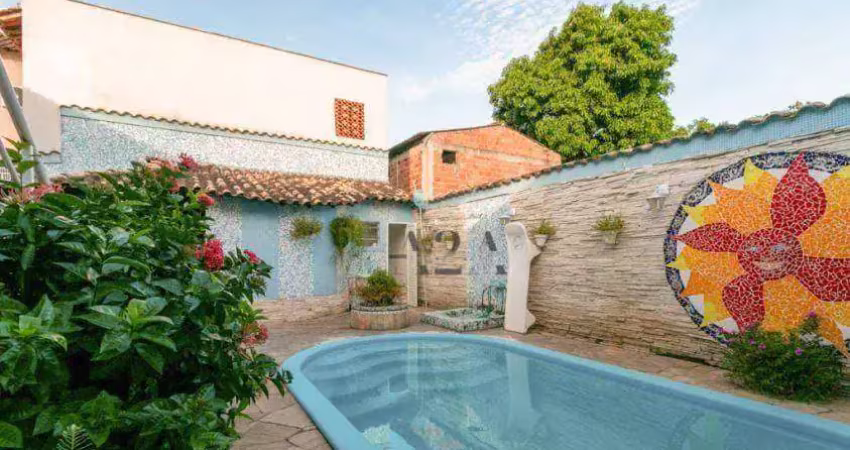 Casa com 3 dormitórios à venda, 310 m² por R$ 990.000,00 - Piratininga - Niterói/RJ
