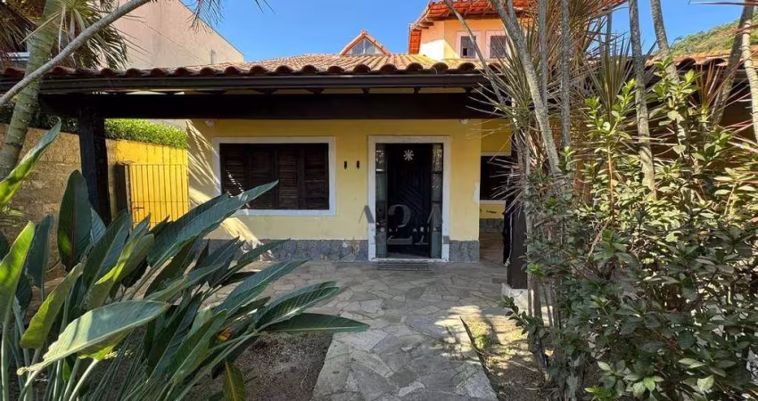 Magnifica casa no trevo de Piratininga