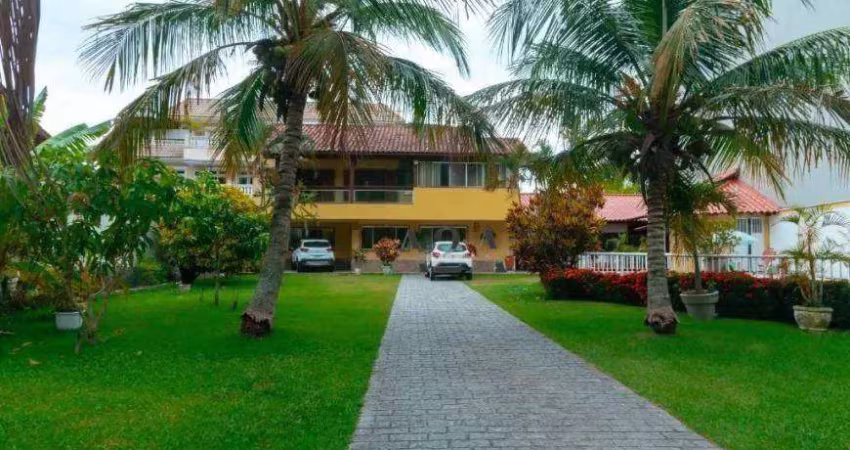 Casa com 3 dormitórios à venda, 304 m² por R$ 1.480.000 - Bairro Peixoto - Niterói/RJ