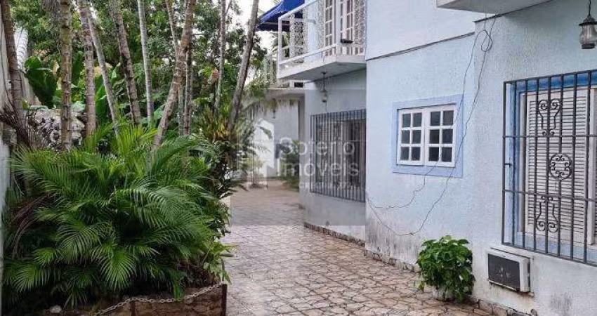 CASA DUPLEX EM TTERRENO DE 600M² COM 420M² DE ÁREA EDIFICADA