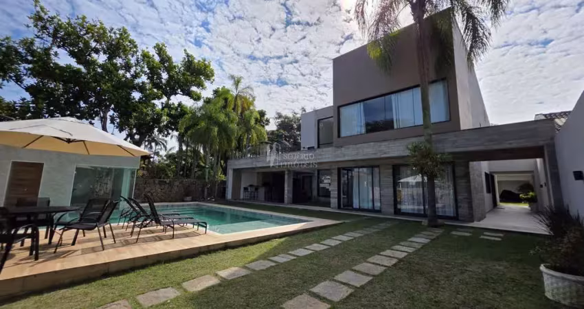 Casa de alto padrão no condomínio novo leblon - porteira fechada