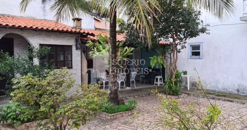 Casa duplex à venda no cond. jardins da barra - recreio