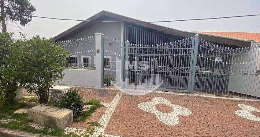 Casa com 3 dormitórios à venda, 222 m² por R$ 690.000,00 - Jardim das Oliveiras - Campinas/SP