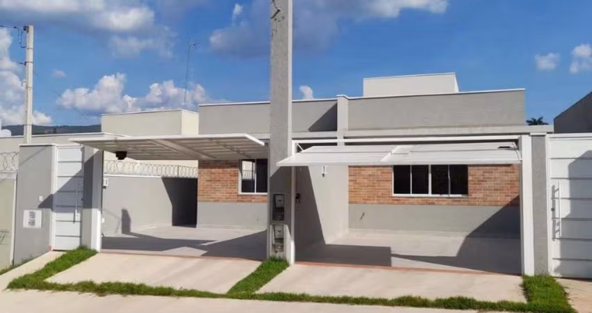 Linda casa à venda no Jardim do Lago na cidade de Atibaia